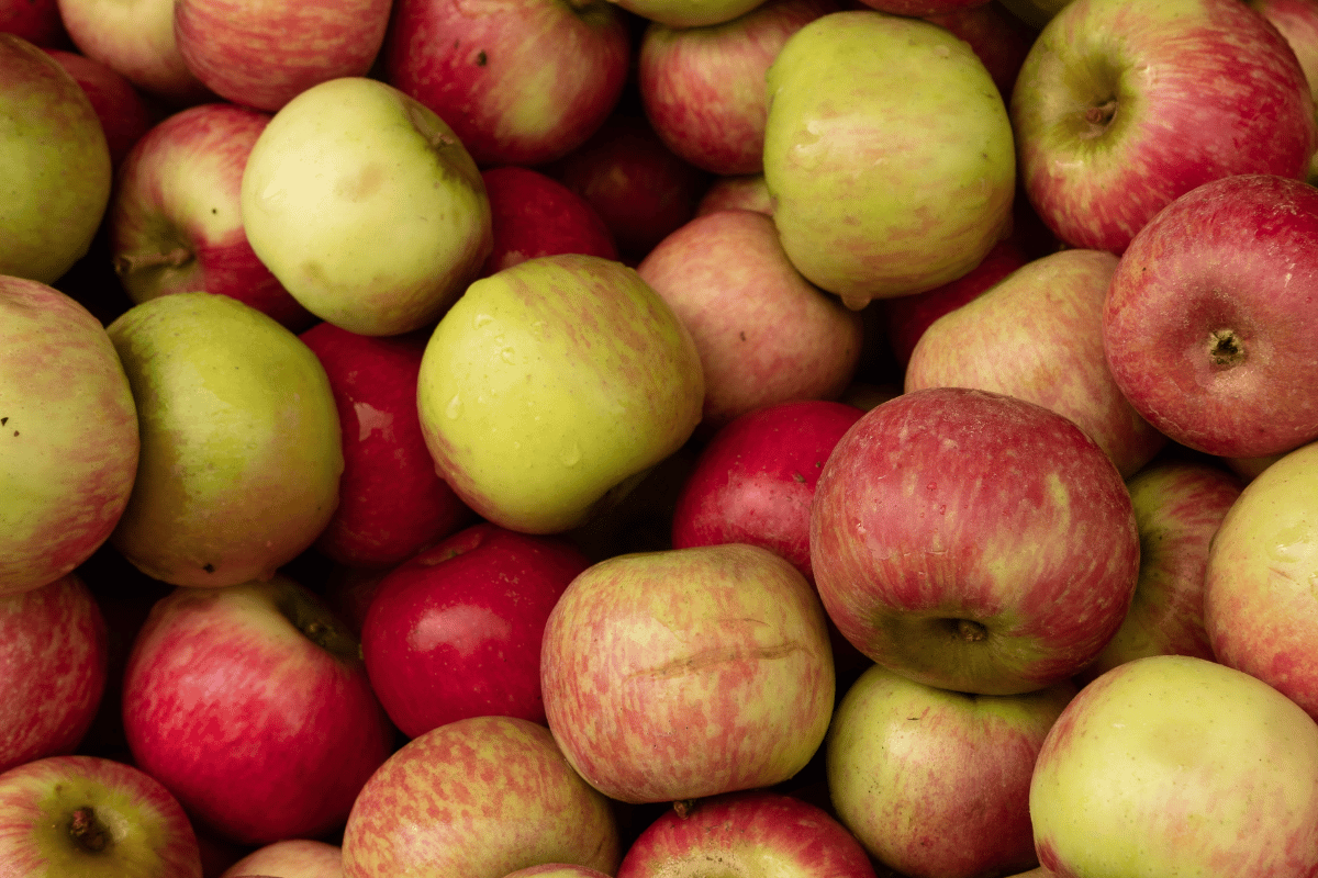 Group of green and red apples